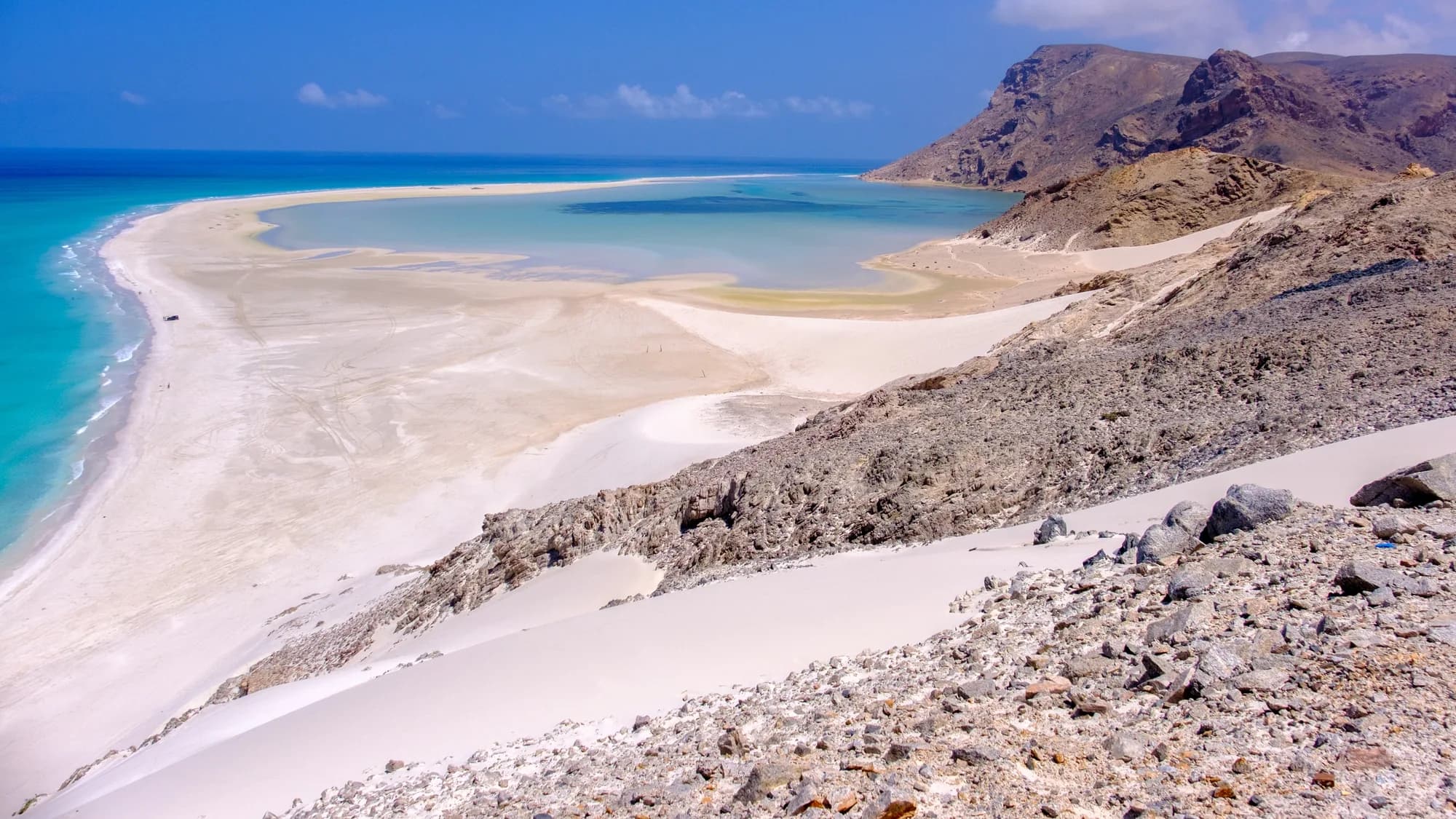 Detwah lagoon and its white sand spit, seen from Qalansiyah